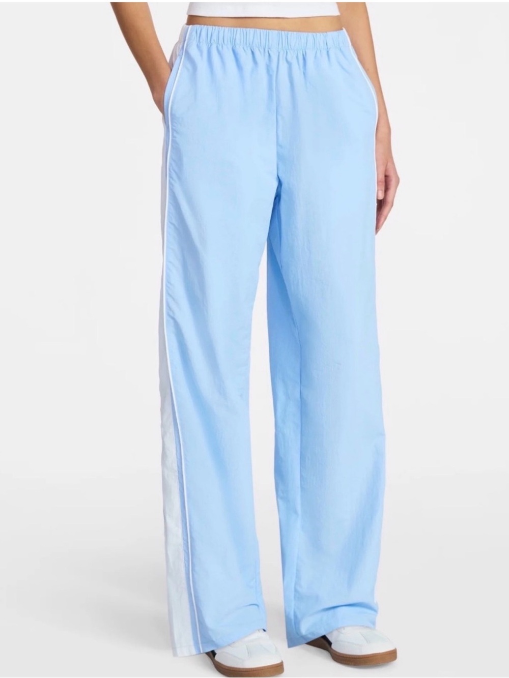 (274)Light Blue Wide-Leg Track Pants with Side Stripe
